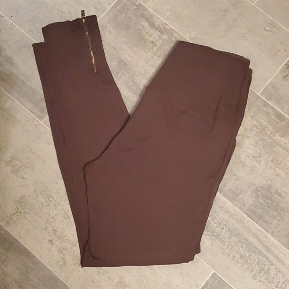GUC Iman Chocolate Pointe Leggings W/Zipper Detail - Picture 3 of 7